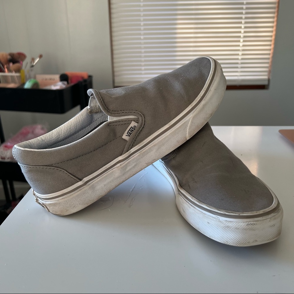 ⚡️SOLD⚡️ Vans classics slip on Grey Wild Dove/True White size 8.5 - Picture 11 of 11